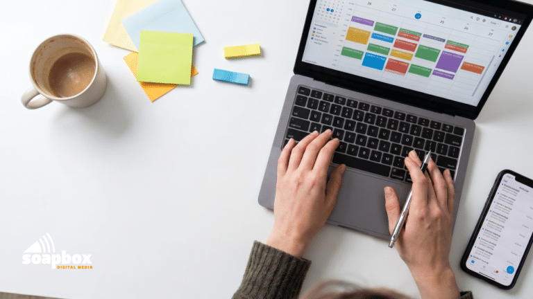 what does a content writer do
